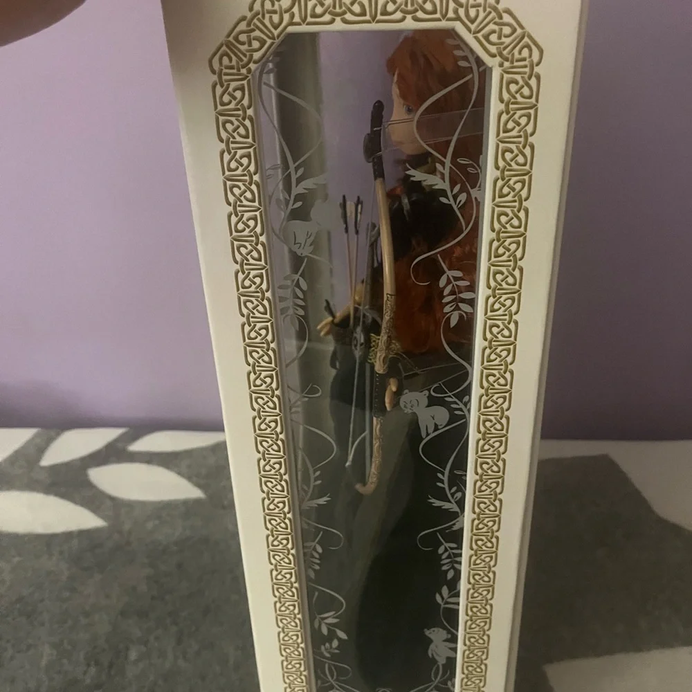 Disney Limited Edition Disney store Merida Doll- NIB 1 of 7000